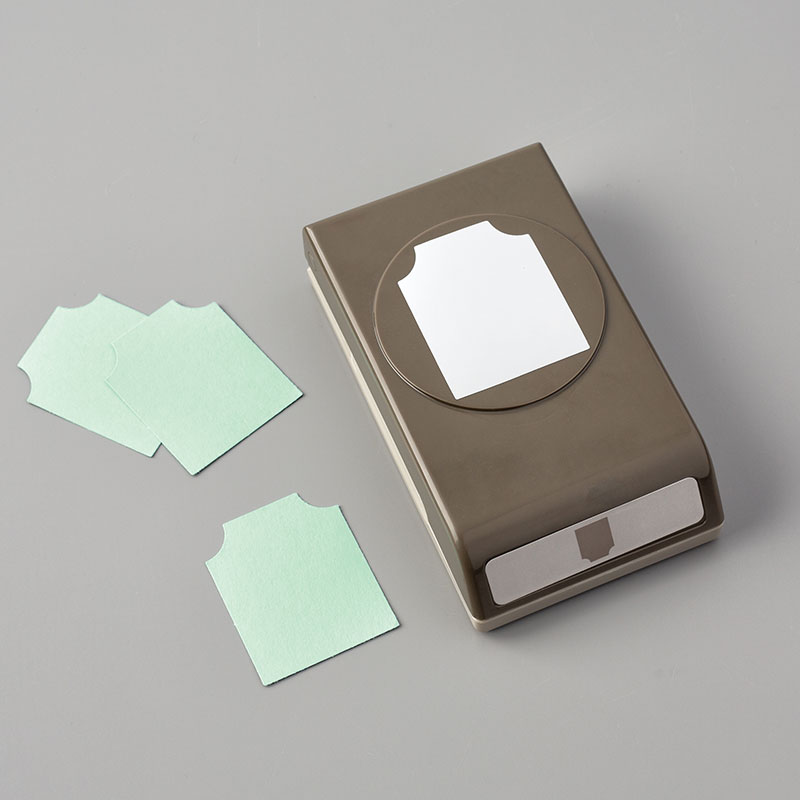 essential tag punch